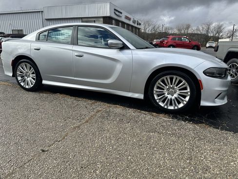 Used 2021 Dodge Charger R/T image 11
