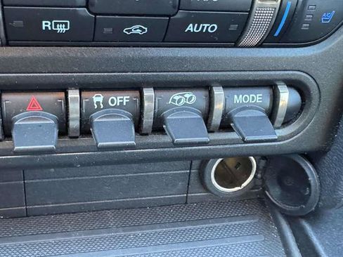Used 2020 Ford Mustang Shelby GT500 w/ Technology Package RWD image 45