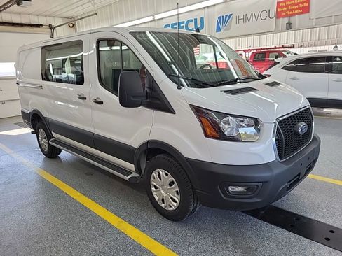 Used 2024 Ford Transit 250 Low Roof w/ Exterior Upgrade Package RWD image 2