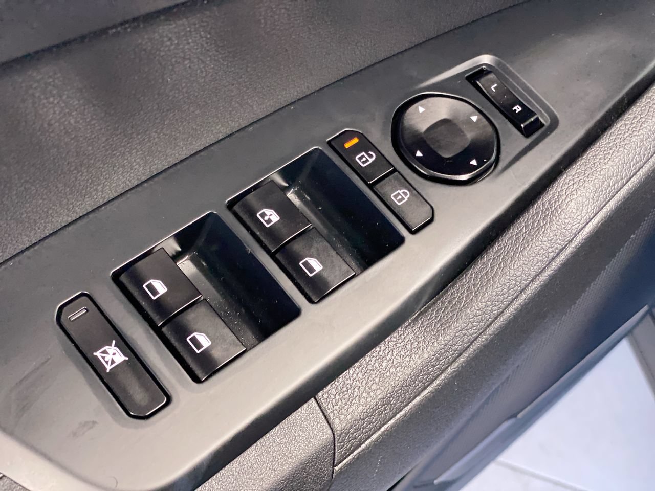 Certified 2026 Kia Sportage S AWD/4WD image 18