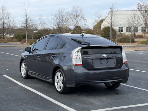 Used 2011 Toyota Prius Three image 5