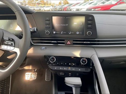 New 2026 Hyundai Elantra SEL Sport Premium FWD image 7