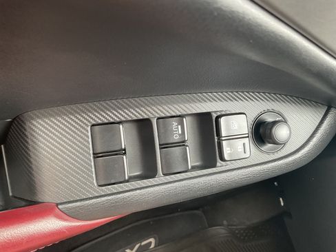 Used 2018 MAZDA CX-3 Touring AWD/4WD image 11