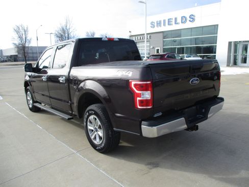 Used 2018 Ford F150 XLT image 4