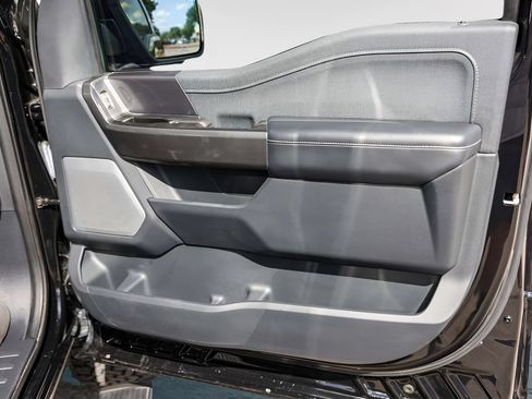 Used 2022 Ford F150 Lariat w/ Equipment Group 502A High AWD/4WD image 31