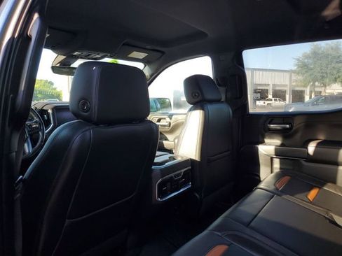Used 2020 GMC Sierra 1500 AT4 w/ AT4 Premium Package AWD/4WD image 10
