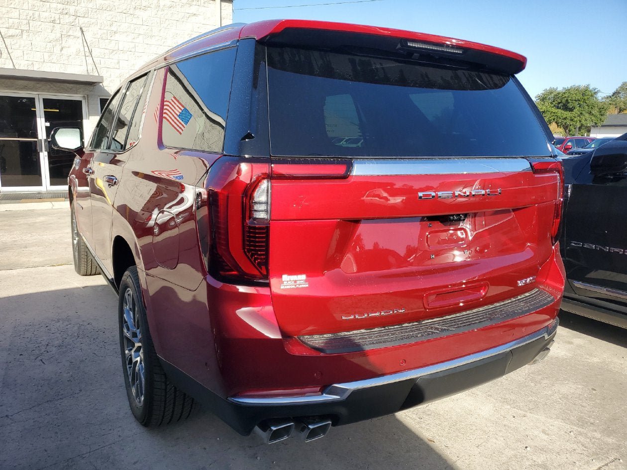 New 2027 GMC Yukon Denali w/ Denali Reserve Package AWD/4WD image 4