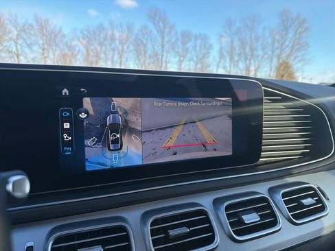 Used 2025 Mercedes-Benz GLE 350 4MATIC image 31