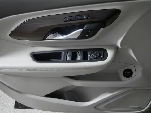 Used 2018 GMC Terrain Denali image 19