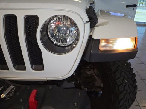 Used 2018 Jeep Wrangler Unlimited Rubicon AWD/4WD image 27
