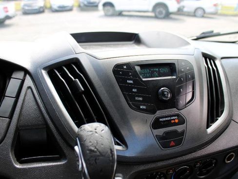 Used 2018 Ford Transit 250 138 image 20