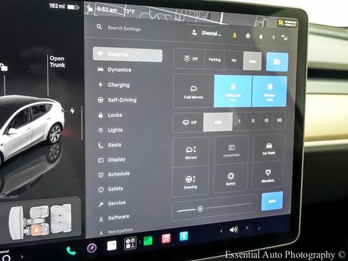 Used 2023 Tesla Model Y Long Range AWD/4WD image 18
