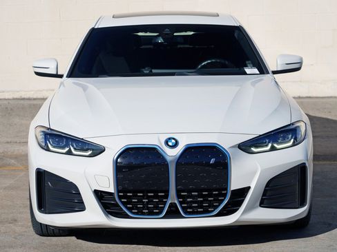 Used 2023 BMW i4 eDrive40 w/ M Sport Package RWD image 52