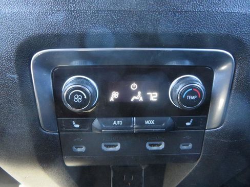 Used 2021 Chevrolet Tahoe RST w/ Luxury Package image 28