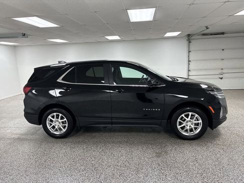 Used 2024 Chevrolet Equinox LT image 9