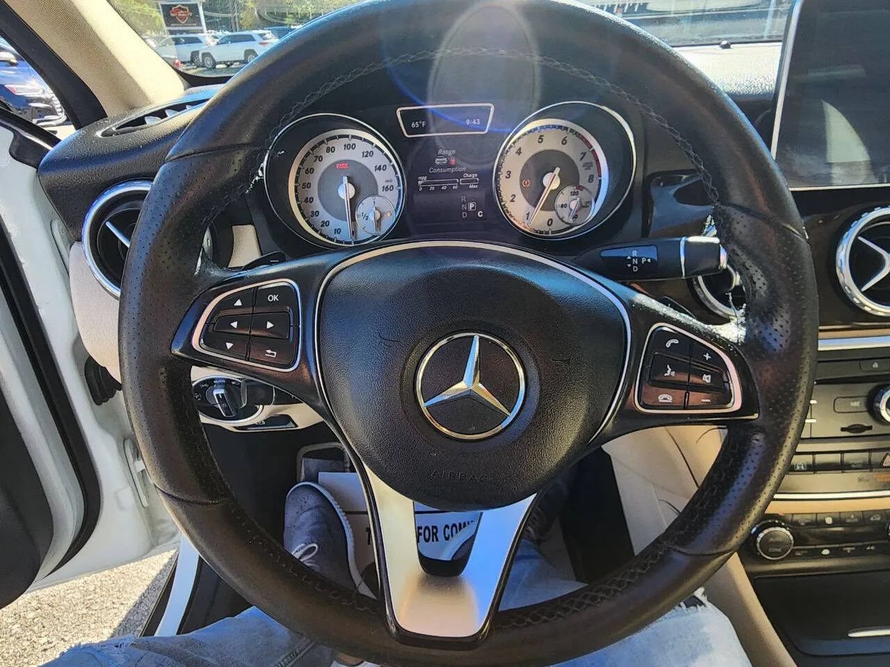 Used 2016 Mercedes-Benz GLA 250 4MATIC image 18