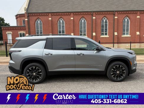 New 2026 Chevrolet Traverse LT w/ Sun and Wheel Package FWD image 5
