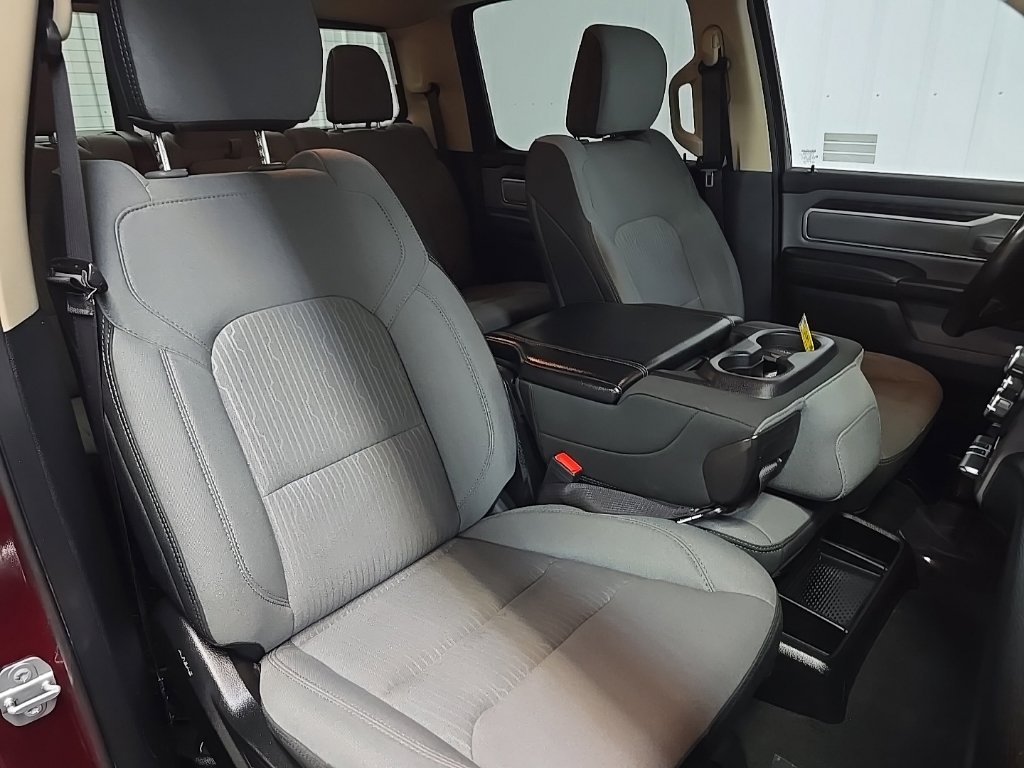 Used 2020 RAM 1500 Big Horn AWD/4WD image 14