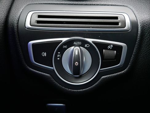 Used 2020 Mercedes-Benz C 300 4MATIC Coupe image 30