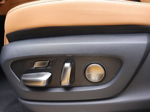 Used 2024 Lexus LX 600 4WD w/ Luxury Package image 29