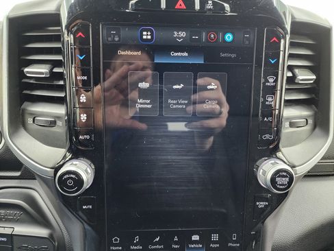 Used 2024 RAM 3500 Big Horn w/ Night Edition image 49