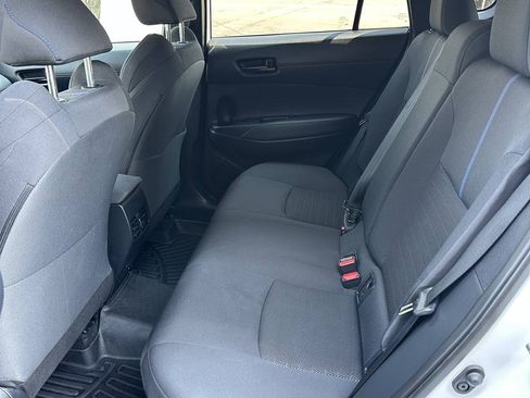 Used 2024 Toyota Corolla Cross AWD Hybrid image 18