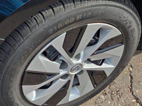 Used 2024 Nissan Altima 2.5 S image 15