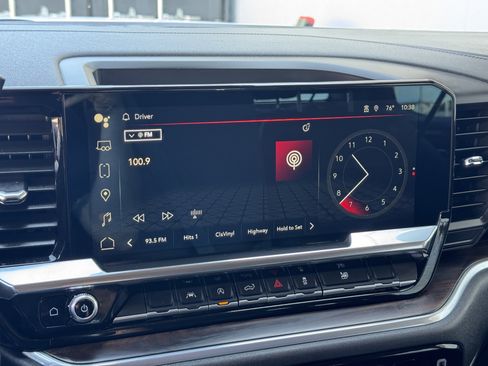 Certified 2024 GMC Sierra 1500 SLT image 26