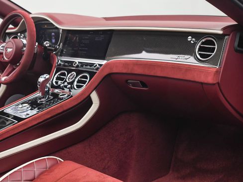 Used 2022 Bentley Continental GT Speed image 21