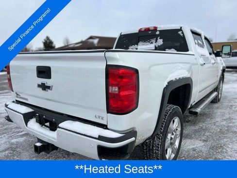 Used 2019 Chevrolet Silverado 2500 LTZ image 5
