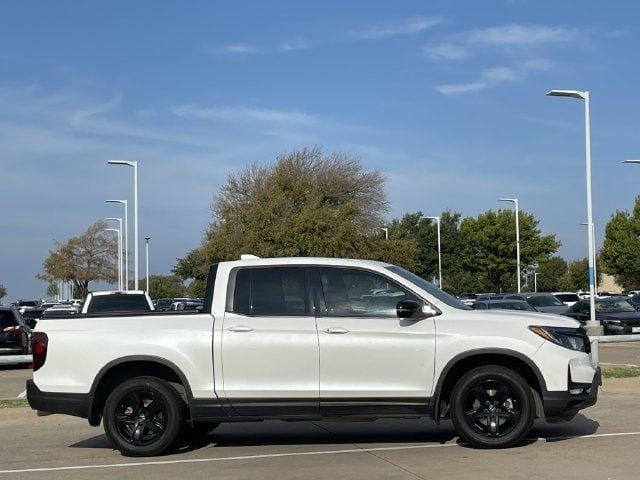 Used 2023 Honda Ridgeline Black Edition image 3