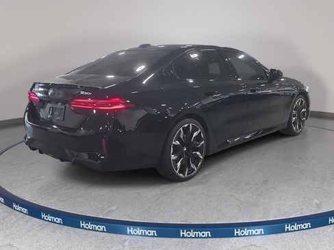 Certified 2026 BMW 530i w/ M Sport Package RWD image 5