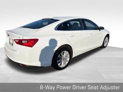 Used 2024 Chevrolet Malibu LT image 17