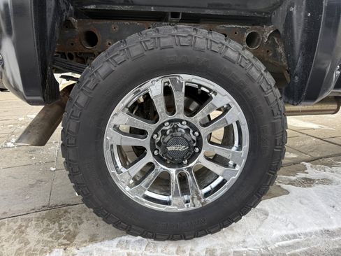 Used 2014 Chevrolet Silverado 2500 LT AWD/4WD image 27
