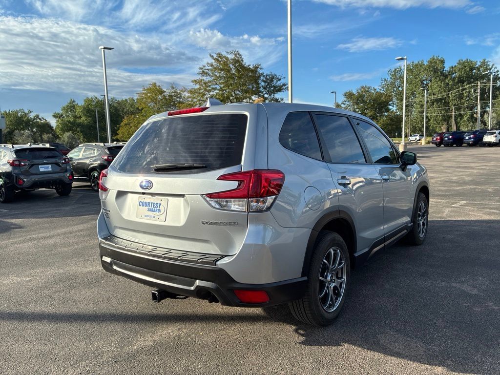 Used 2019 Subaru Forester AWD/4WD image 8