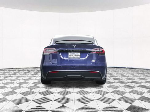 Used 2022 Tesla Model X image 27