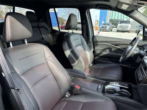 Used 2023 Honda Ridgeline Black Edition image 10