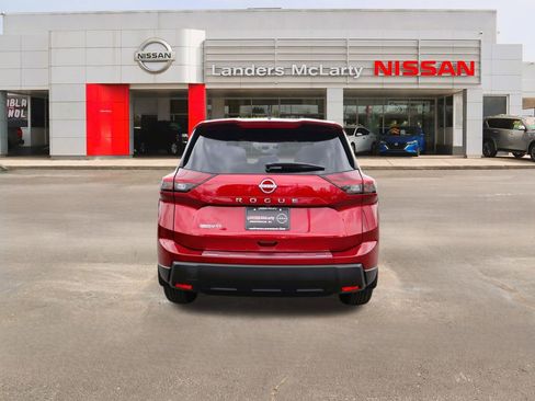 New 2026 Nissan Rogue SV w/ Cold Weather Package FWD image 4