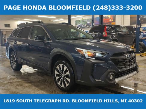 Used 2024 Subaru Outback Limited XT image 1