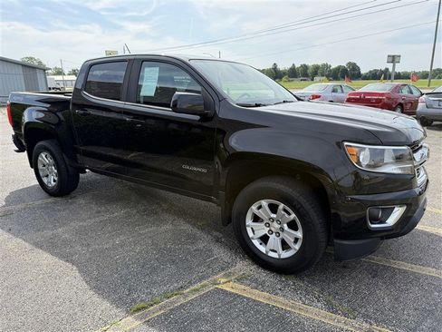 Used 2018 Chevrolet Colorado LT w/ LT Convenience Package AWD/4WD image 3