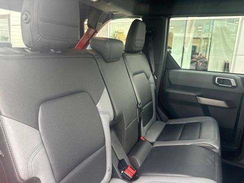 Used 2023 Ford Bronco Black Diamond AWD/4WD image 23