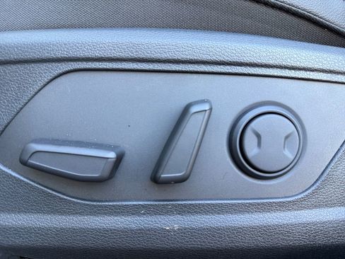 New 2026 Kia Sportage EX image 16