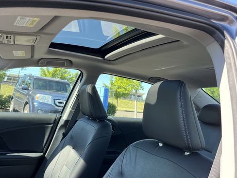 Used 2016 Honda Accord EX-L image 19
