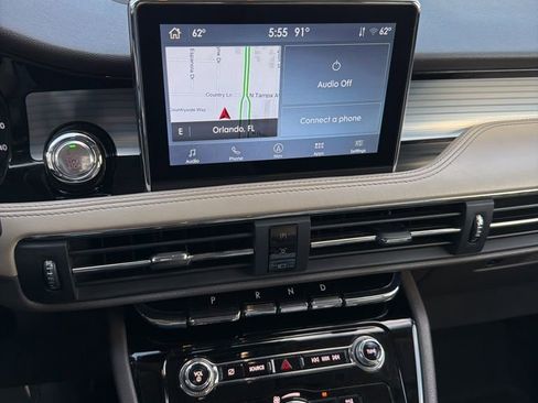 Used 2021 Lincoln Corsair FWD w/ Premium Package image 8