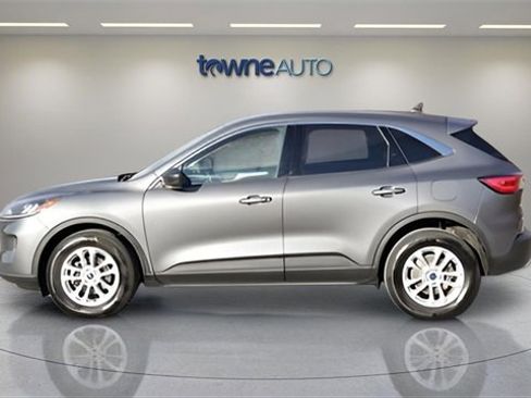 Used 2022 Ford Escape SE w/ Convenience Package image 2