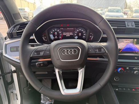 New 2025 Audi Q3 2.0T Premium image 19