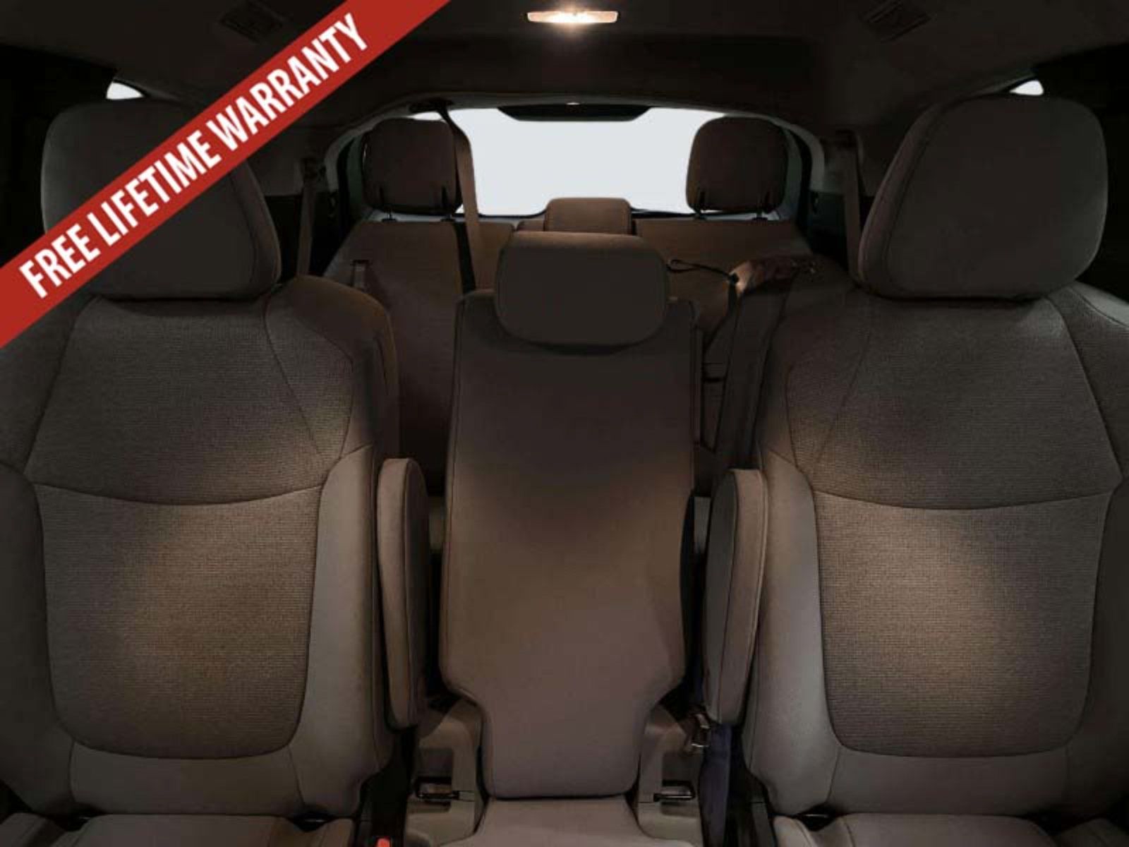 Used 2025 Toyota Sienna LE FWD image 31