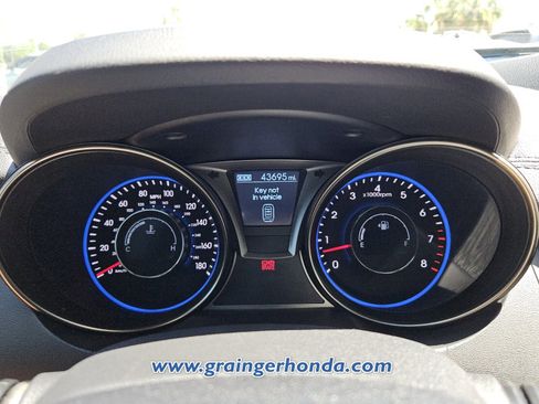 Used 2015 Hyundai Genesis 3.8 RWD image 20