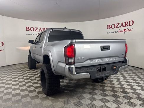 Used 2021 Toyota Tacoma SR5 image 6