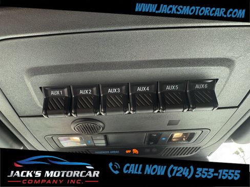 Used 2023 Ford Bronco Wildtrak image 33